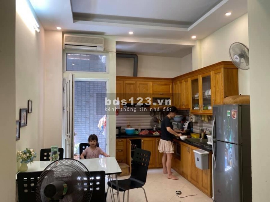 Võng Thị-Tây Hồ 53m x 4T, vài bước ra hồ Tây, 2 thoáng vĩnh viễn