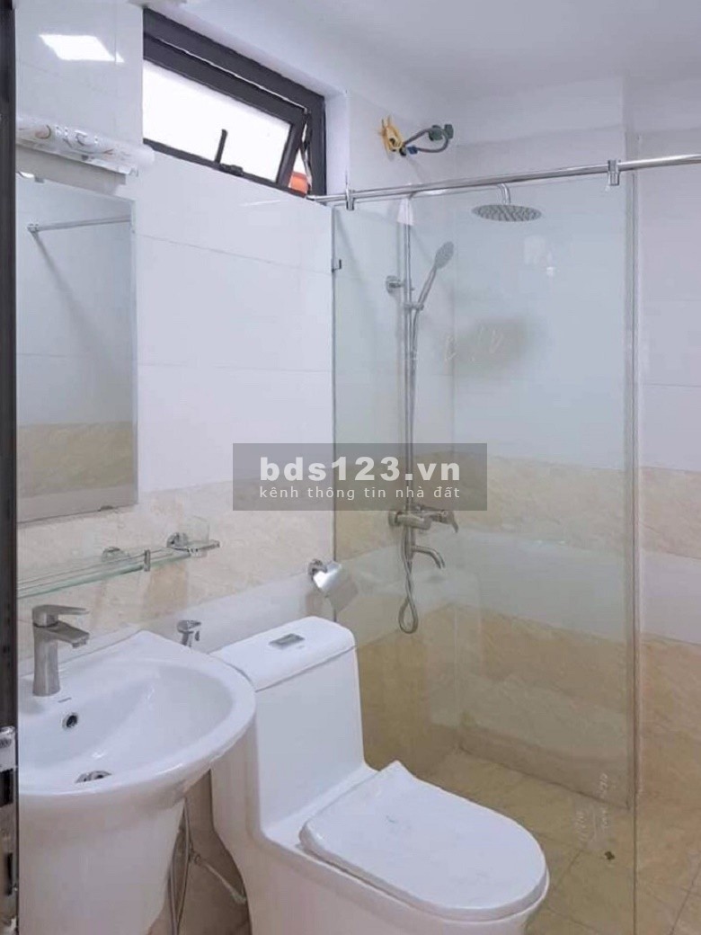 Chỉ với 3.7 tỷ có ngay nhà Lê Trọng Tấn, nhà đẹp long lanh, thoáng vô cùng, ở ngay
