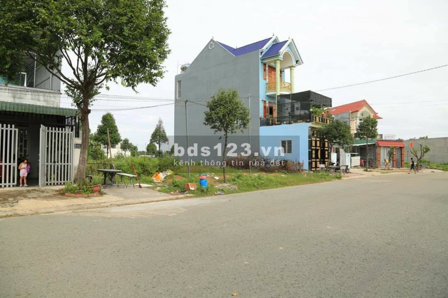 Bán Đất Thổ Cư Chính Chủ, Nằm Mặt Tiền Đường Dx 9m, lh 0797456386
