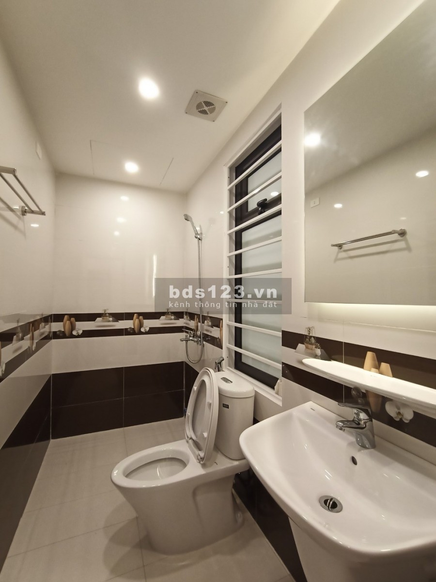 Bán gấp nhà hẻm xe hơi Quang trung, P10, Gò Vấp, 4 tầng, dt 145m2, giá bán 13.2 tỷ