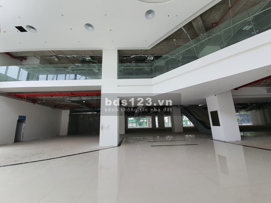 Chính chủ cho thuê MBKD chân đế chung cư Stellar Garden 35 Lê Văn Thiêm, Thanh Xuân