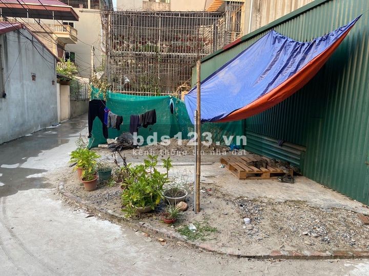 Bán 51m2 đất hai mặt đường tại An Đào Trâu Qùy. Đường ô tô vào tận nơi. LH 0981221486