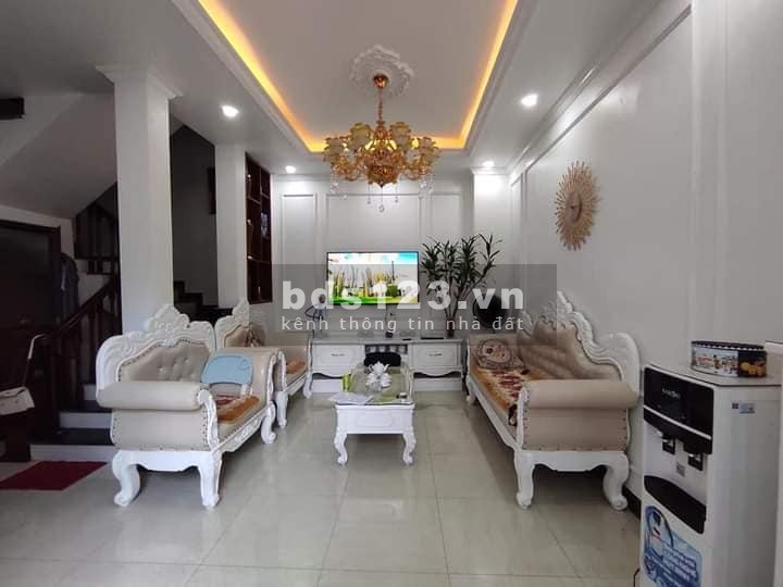  Siêu siêu hiếm ở Anh Cừ Phố, e á hậu chân dài view 3 mặt thoáng , chỉ 2 tỷ