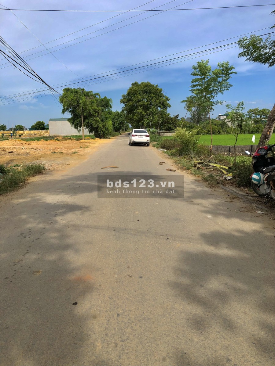 Chính chủ cần bán đất thôn Yên Doãn 2 xã Đông Yên, liên hệ 0972895029