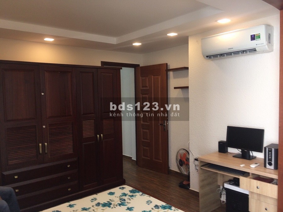 Bán nhà Nơ Trang Long ô tô kinh doanh đỉnh, diện tích 35m2 5 tầng chỉ 5.4 Tỷ 0379808681