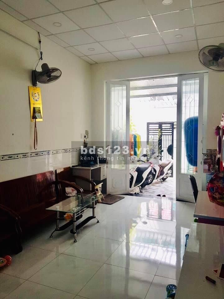 Bán nhà mới ở ngay HXH Thống Nhất, P10, 3PN lớn, dt 108m2, giá 6.5 tỷ