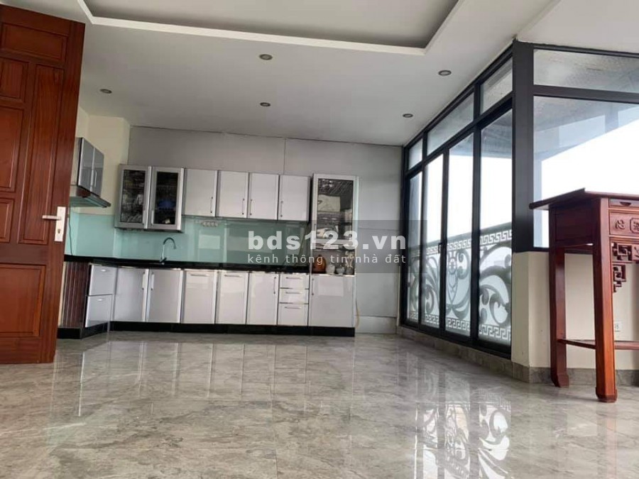 Bán nhà phố Tô Ngọc Vân - Tây Hồ, 6 tầng thang máy,3 mặt thoáng 245m2 giá 62 tỷ