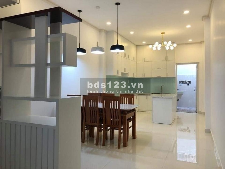HXH 6m Sát MT Ba Tháng Hai, 52m2, 5 tầng, 6PN, doanh thu 30tr/tháng, giá bán 7.5 tỷ
