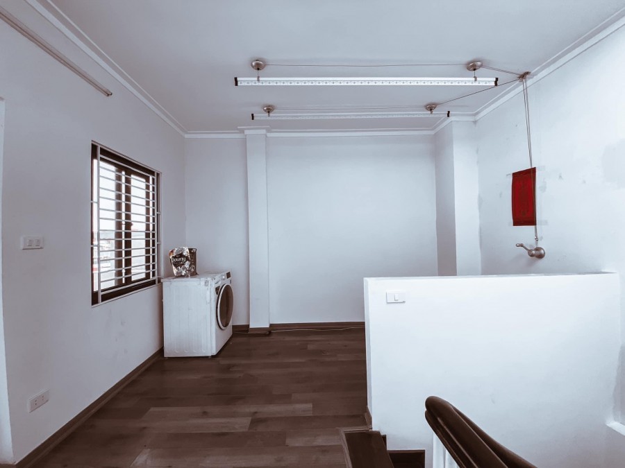 Nhà Xuân Đỉnh 5 tầng, dt 30m2 thiết kế đẹp, chắc chắn ở sướng giá 3.55 tỷ LH 0983753389