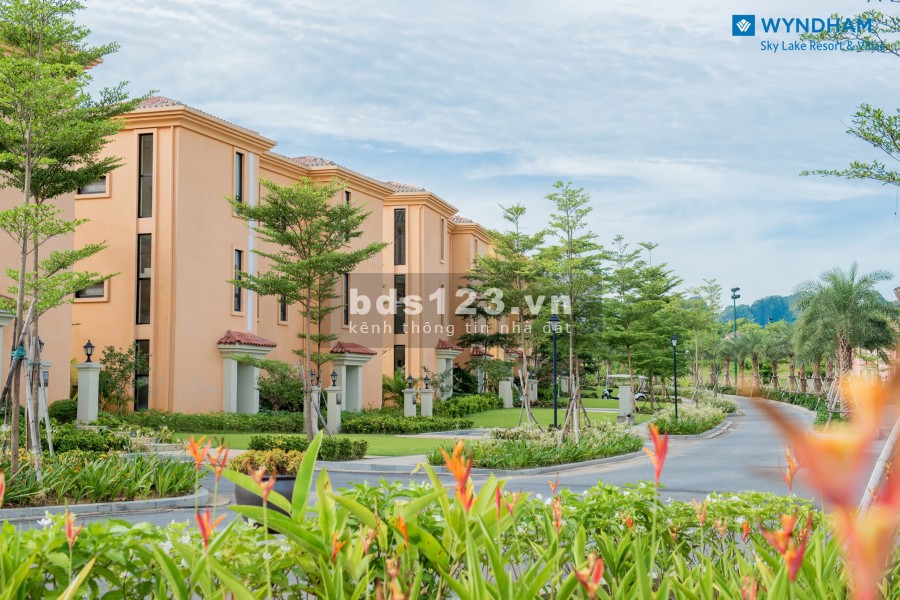 Biệt thự nghỉ dưỡng sinh lời từng ngày Wyndham Sky Lake Resort & Villas Chương Mỹ