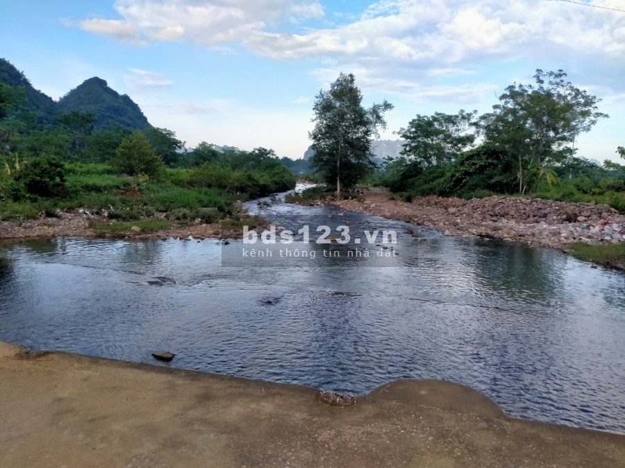 Mảnh đất bám suối cực đẹp duy nhất còn sót lại tại Tú Sơn Kim Bôi, Hoà Bình, giá hơn 1 tỷ