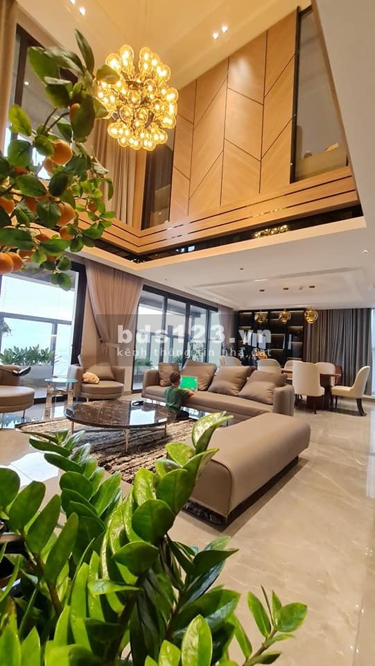 Penhouse Sunhouse City Ciputra diện tích sử dụng 354m2, giá bán 26 tỷ, lh 0368684899
