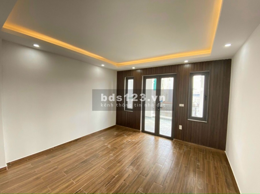 Siêu phẩm nhà 4 tầng đường Mương Cứu Hoả gần Quán Nam Lạch Tray Diện tích 50m2
