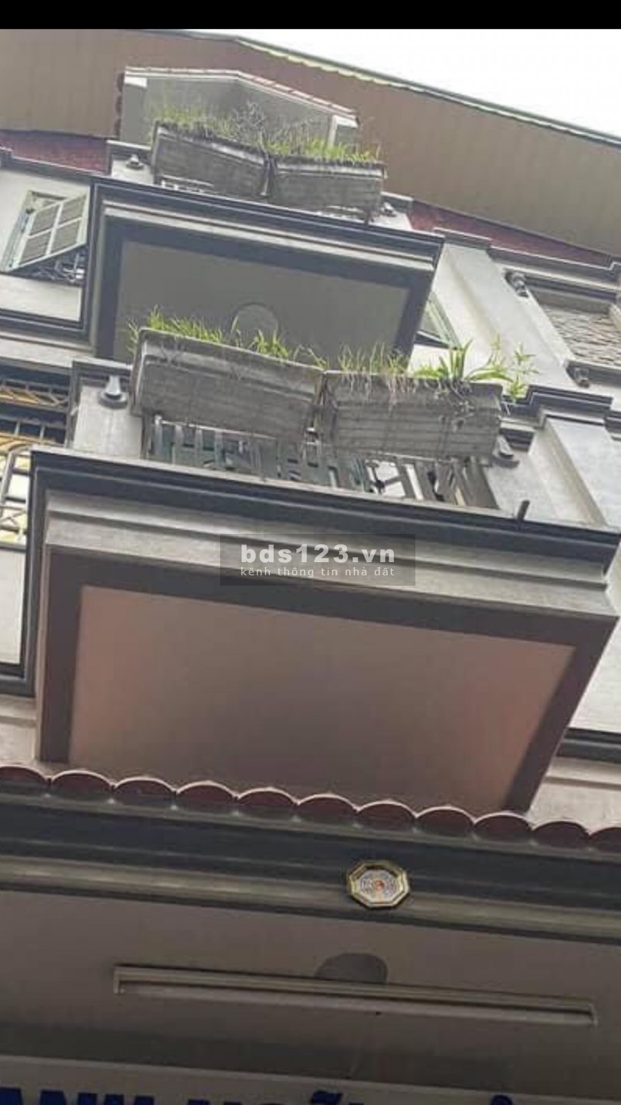 Bán nhà Kim Đồng Quận Hoàng Mai mặt phố ô tô tránh, giá nhỉnh 5 tỷ, đúc 5 tầng kiên cố