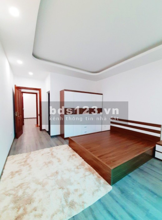 Bán nhà Hồ Tùng Mậu, mới đẹp tặng nội thất cao cấp, dt 46m2, 4 tầng, mt 4m, giá chỉ 4.3 tỷ