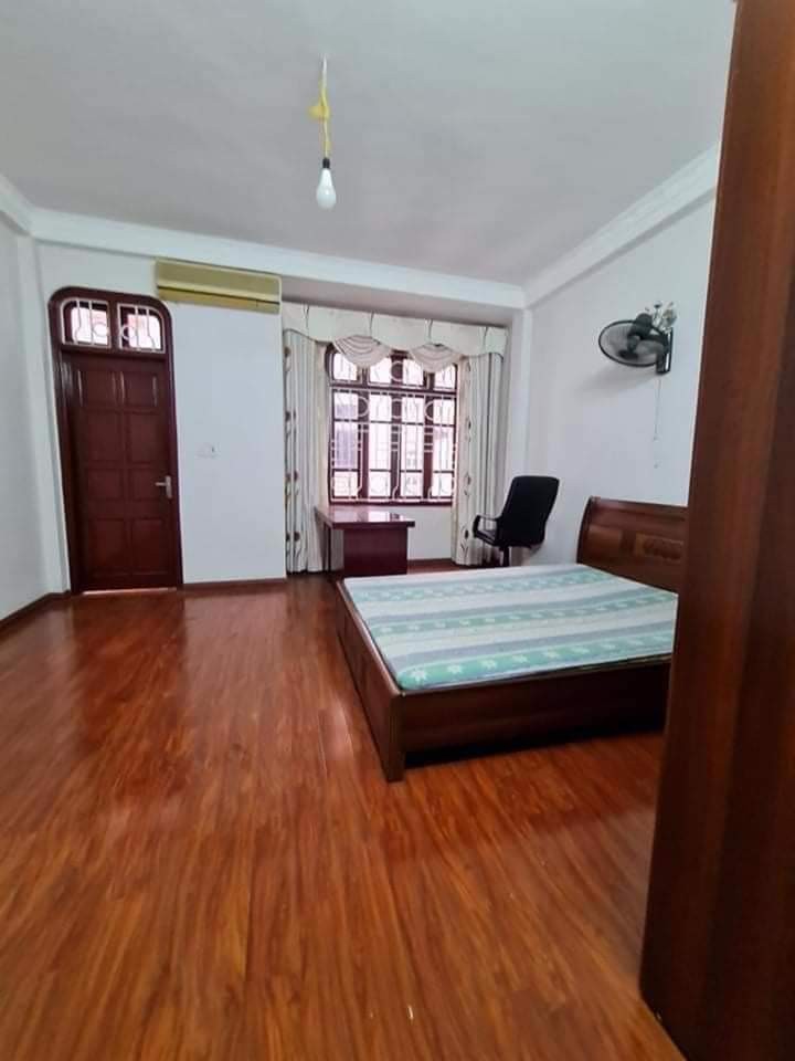 Bán nhà phố Mai Động Minh Khai, dt 60m2, mt rộng, gần Time City giá 4.85 tỷ, lh 0932231718