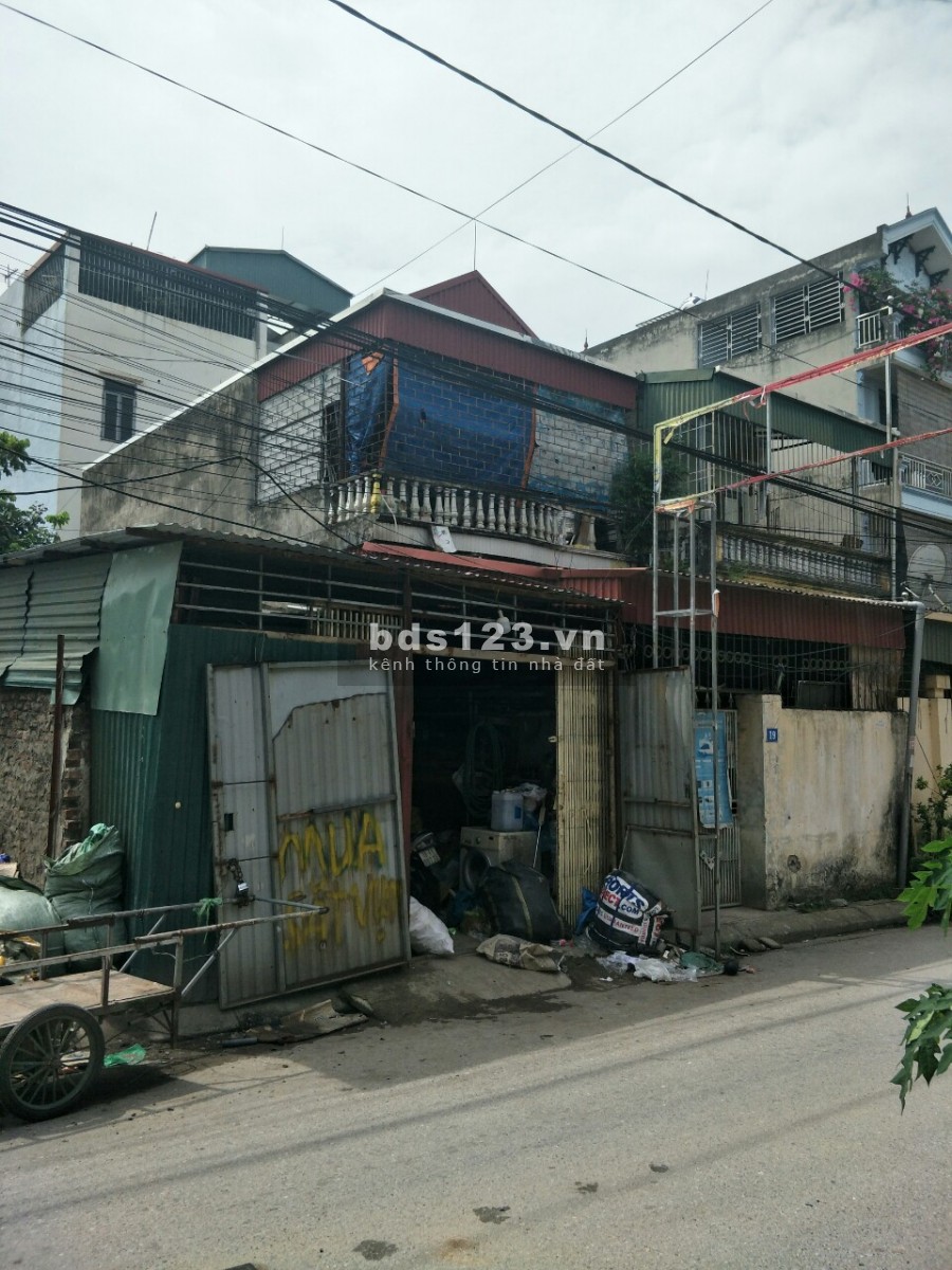Cần bán 80m đất Tổ 16 P. Thạch Bàn, mặt tiền rộng 4.5m, giá 5.8 tỷ. ô tô tránh, Kinh doanh: