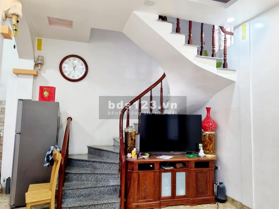 Gần phố Mậu Lương Quận Hà Đông 3 tầng, diện tích 62m2, mặt tiền 6m, giá bán 2.99 tỷ