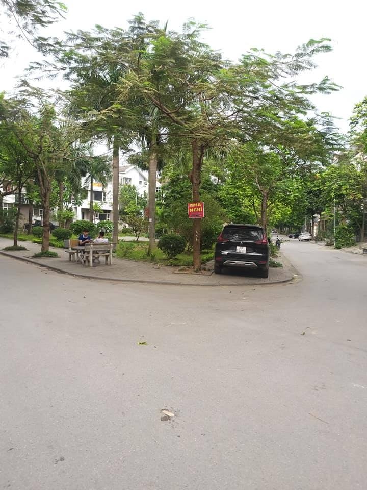 Bán Nhà Văn Phú Hà Đông, Lô Góc Mặt Tiền Siêu Khủng, KD Sầm Uất, dt 125m2, giá bán 12 tỷ