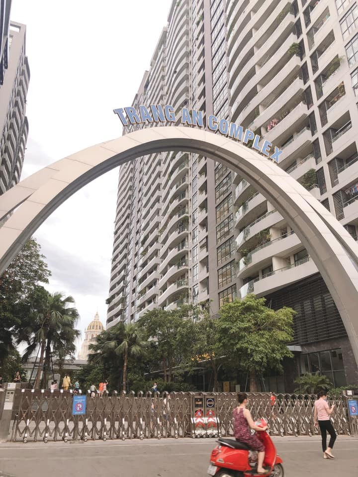 Bán liền kề -Tràng An Complex Cầu Giấy, vỉa hè ô tô tránh, mt 5.1m, khu dân trí cao