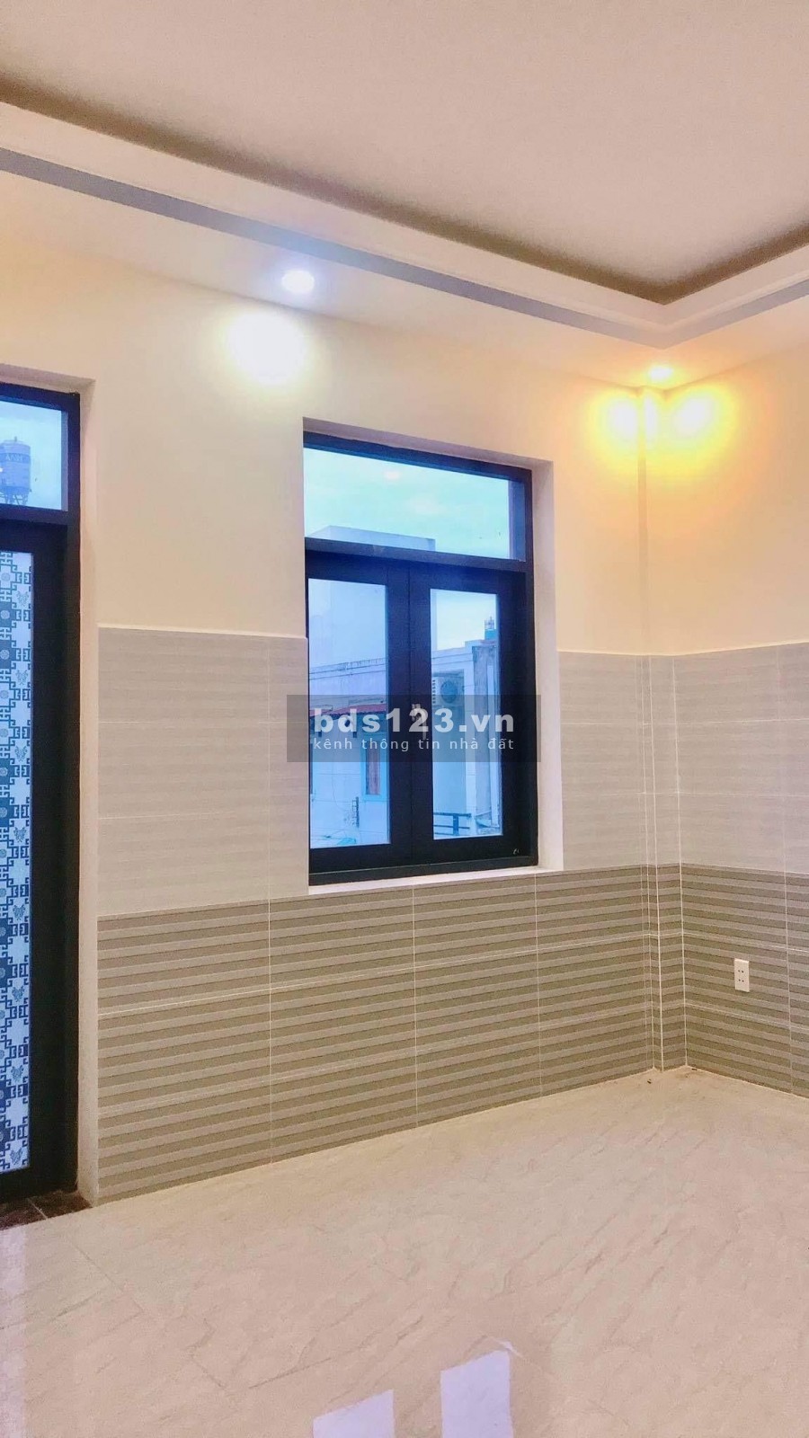 Cần bán nhà đường Nơ Trang Long 85m2 3 tầng giá 5tỷ700