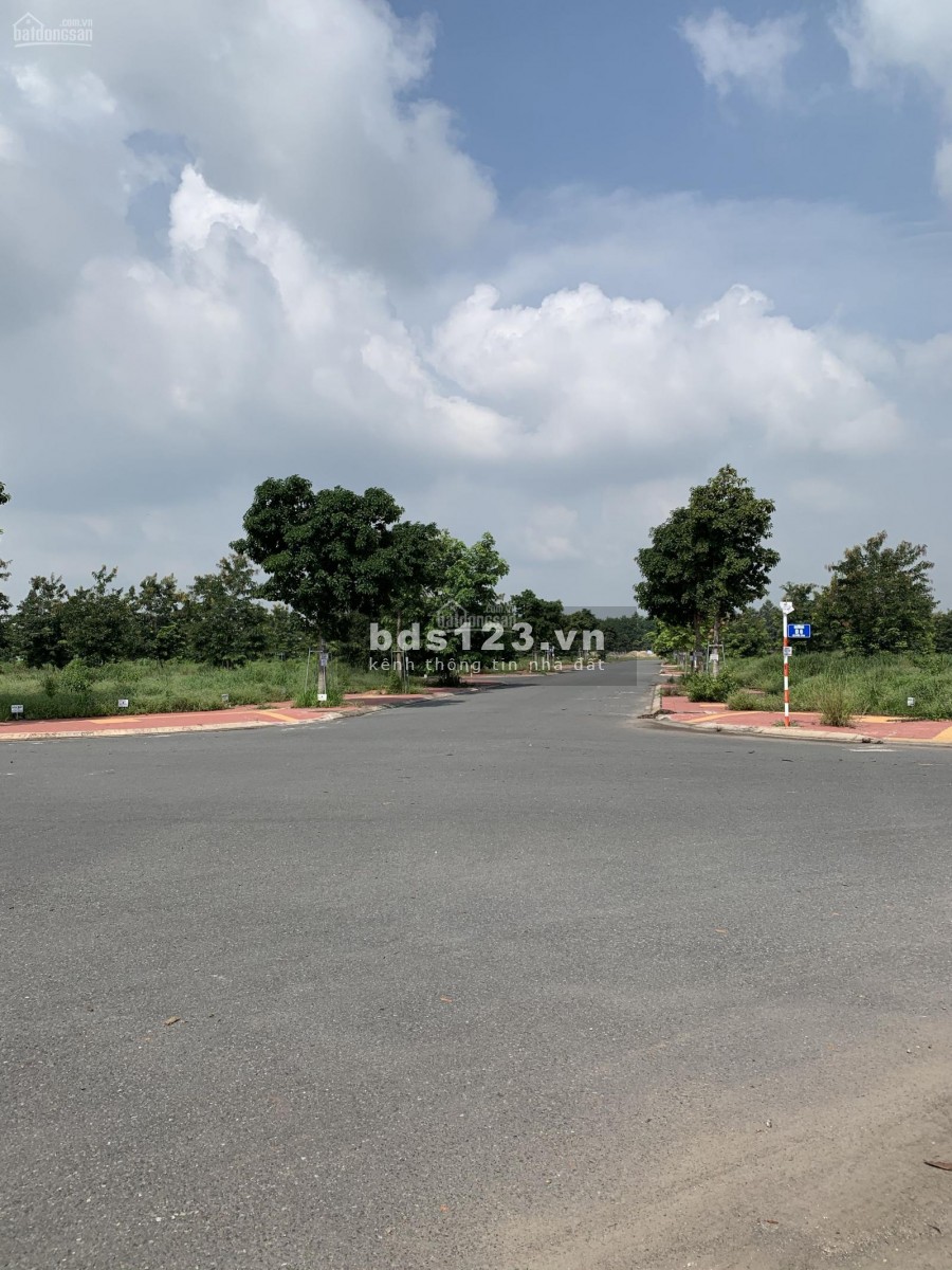 Bán đất mặt tiền đường lớn liền kề trung tâm giá tốt thị trường pháp lý chuẩn 1/500