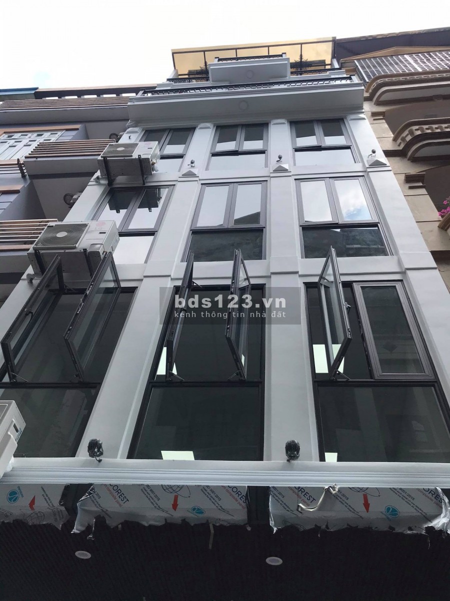 Bán nhà Quan Nhân 9 tầng, tòa nhà văn phòng ở và cho thuê, thang máy, dt 70m2, giá 18.4 tỷ