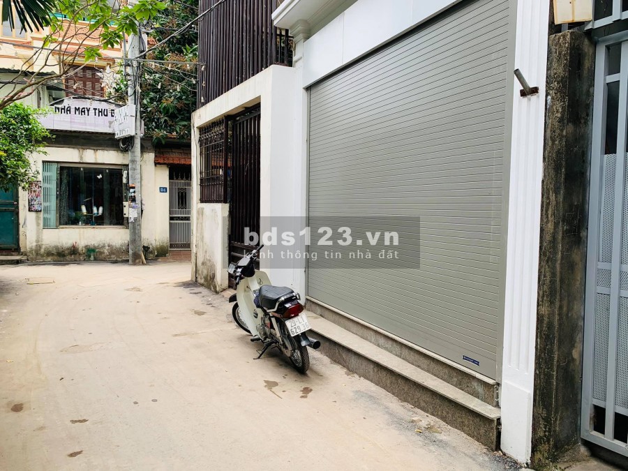 Bán nhà mới phố Nguyễn Khánh Toàn,Cầu Giấy, 4 tầng giá chỉ 3.9 tỷ, thương lượng.