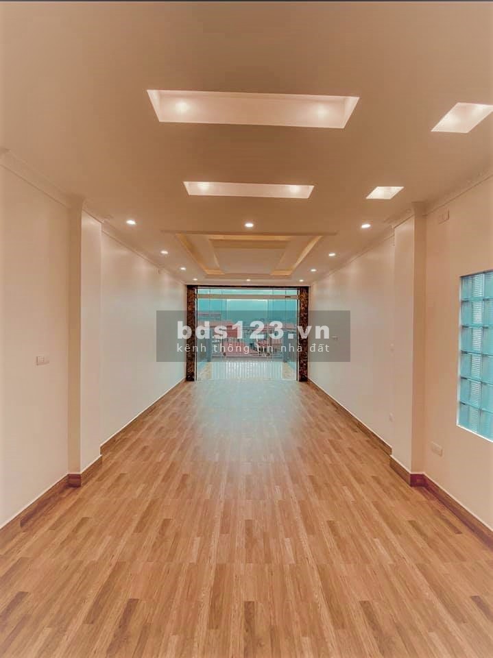 Mặt phố 2 làn, 7 tầng thang máy Tố Hữu, Hà Đông, vỉa hè, kinh doanh đỉnh, chỉ 10 tỷ