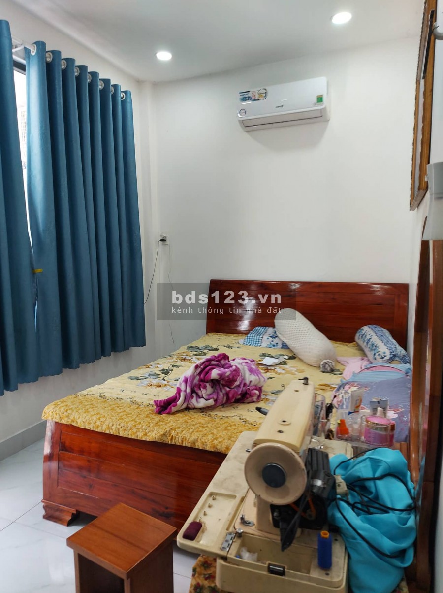 Nhà mới kiên cố, ôtô đỗ cửa. Lạc Long Quân, P.8, Tân Bình. 4,8 tỷ