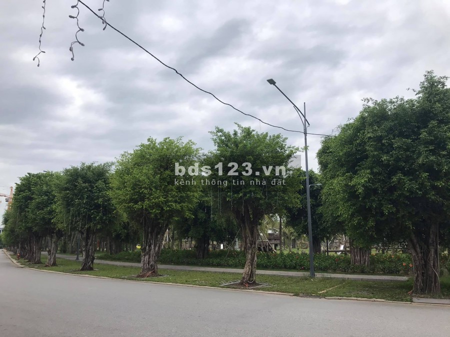 Bán căn LK mặt phố Hải Hưng khu Ecoriver, dt 150m2, mt 7.5m, cực VIP, giá đầu tư