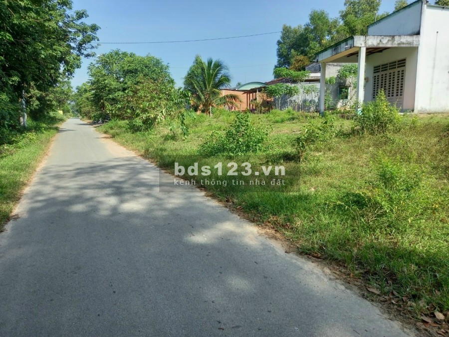 Mặt tiền Tăng Thị Hội xã An Nhơn Tây cách TL7 150m đường thông khu dân cư đăng ký thổ cư