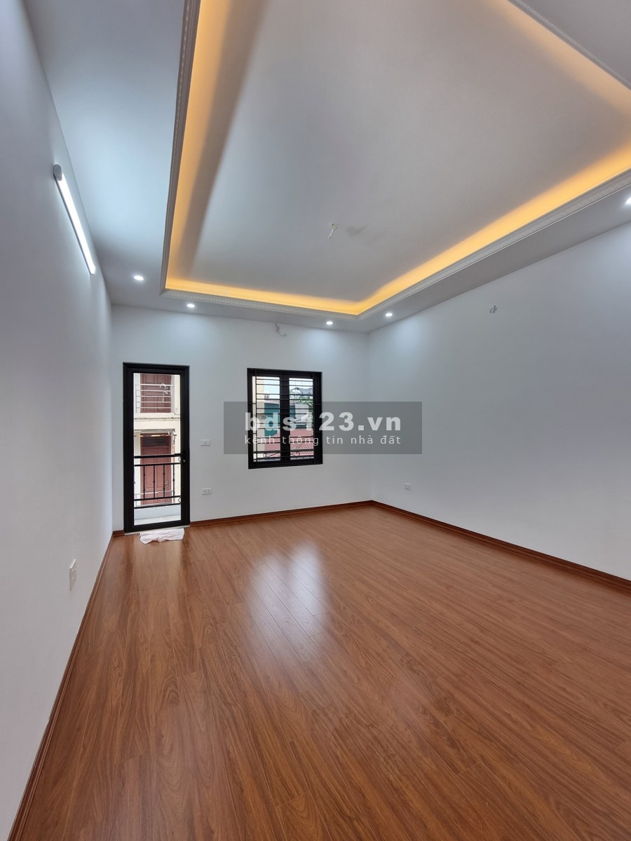 Bán Nhà Phố Phan Đình Giót thang máy ô tô tránh kinh doanh, dt 68m2, 5 tầng đúc