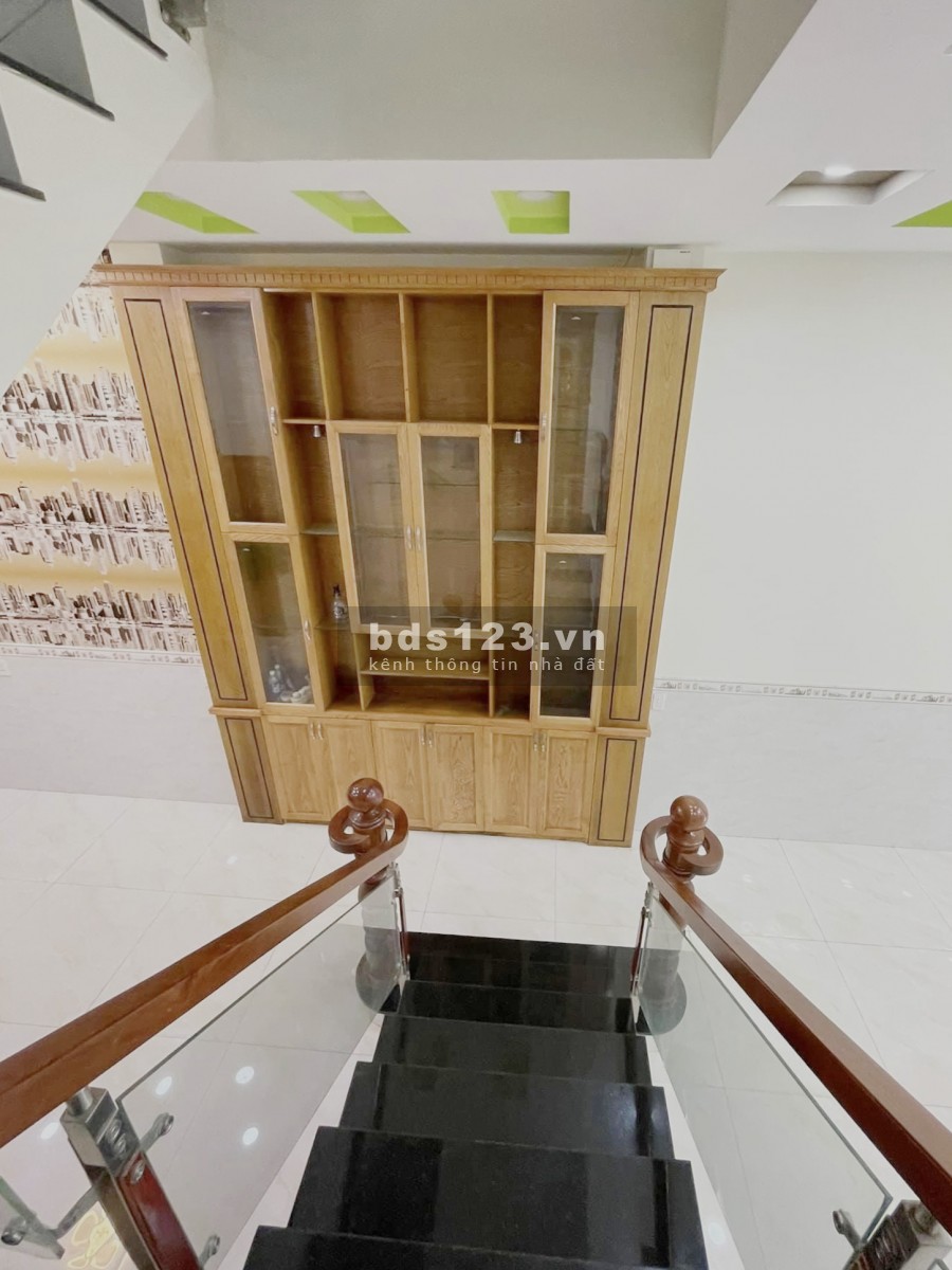 Bán Nhà Hương Lộ 2, HXT, 4 Tầng Mới Đẹp, 6PN, 64m2 Ngộp Giảm 400tr Chỉ 6.1Tỷ, 0971243100