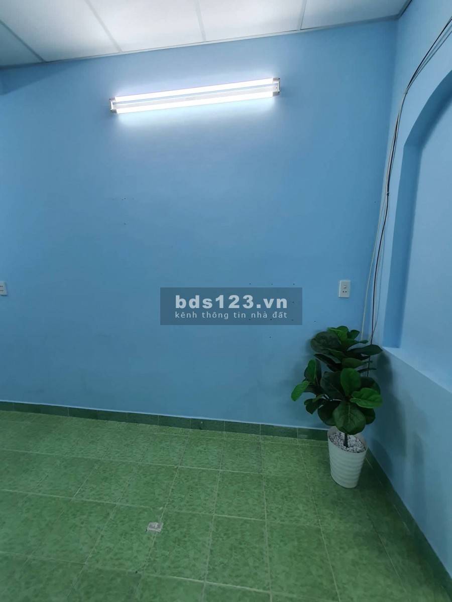 Tân Bình P10 Bùi Thế Mỹ giá 3.2 tỷ vừa ở vừa cho thuê 3PN…