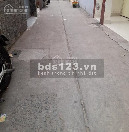 Bán nhà đường Đất Thánh, P.6, Tân Bình, DT 45m2, nhà mới 1 lầu, giá 5,45 tỷ.