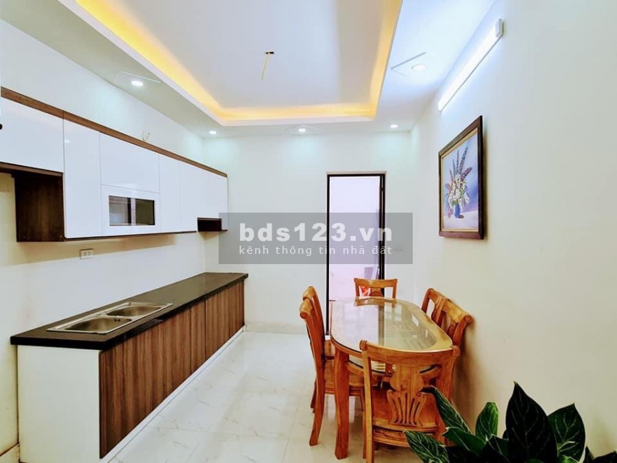 Bán nhà Hai Bà Trưng nhà mới tặng nội thất xịn, giá nhỉnh 4 tỷ, pháp lí chuẩn, sổ đẹp