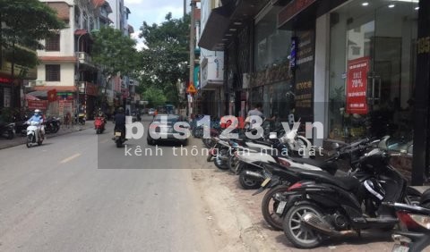Nhà phân lô đường 19/5 HĐ - siêu gần hồ Văn Quán - 42m2 5 tầng - Vỉa hè để xe - Kinh doanh sầm uất