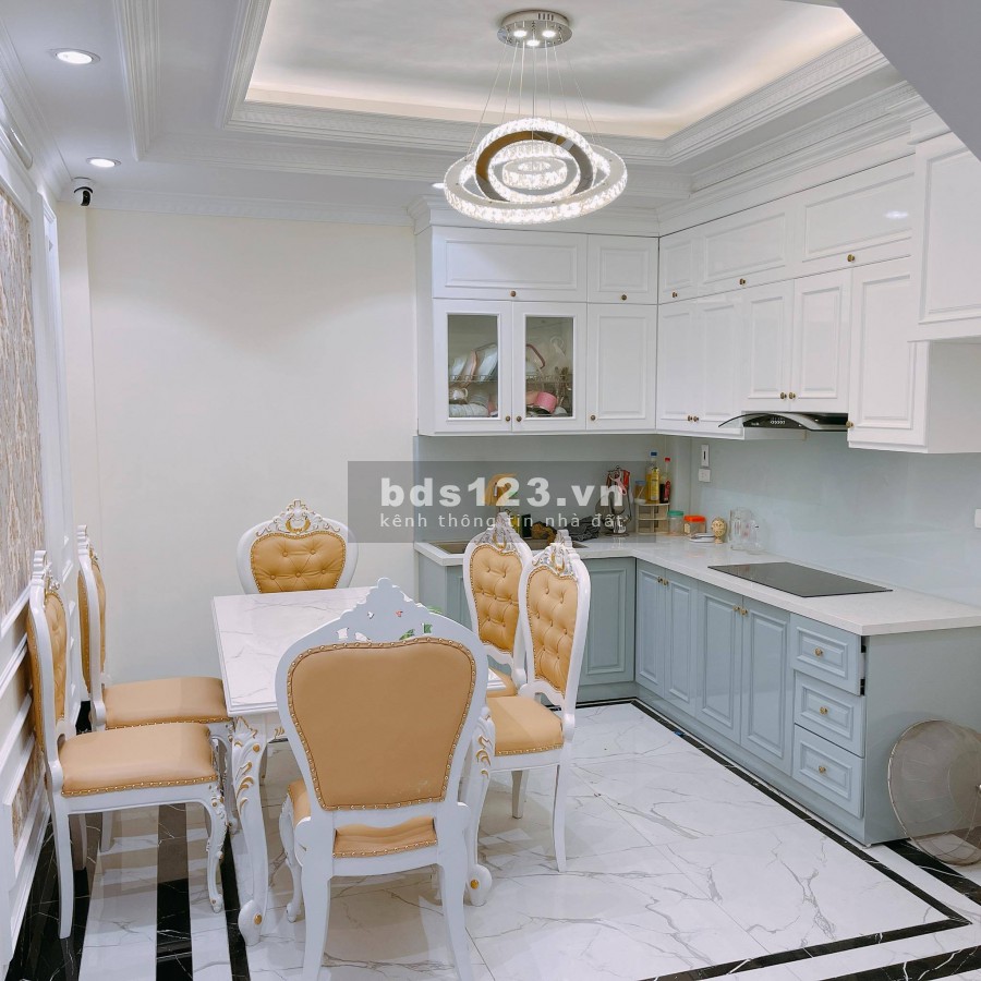 Bán nhà Dương nội, Lô góc vỉa bao la, Ôtô tránh nhau, DT 32m2X4 tâng.