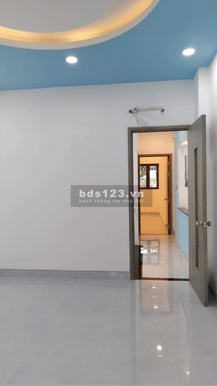 Bán Nhà Mặt Tiền phường 8 Quận Gò Vấp, Cơ Hội Đầu Tư Rất Hiếm, vị trí đắc địa.