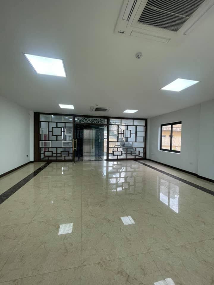 Bán nhà mặt phố Nguyễn Viết Xuân 60m, 6 tầng, mt 8 m, nhà lô góc, kinh doanh siêu đỉnh chỉ 8 tỷ