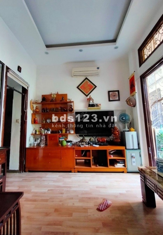 Bán nhà Nguyễn Thái Học Quận Hà Đông diện tích sử dụng 45m2, 5 tầng mt 4m giá chỉ 3.6 tỷ