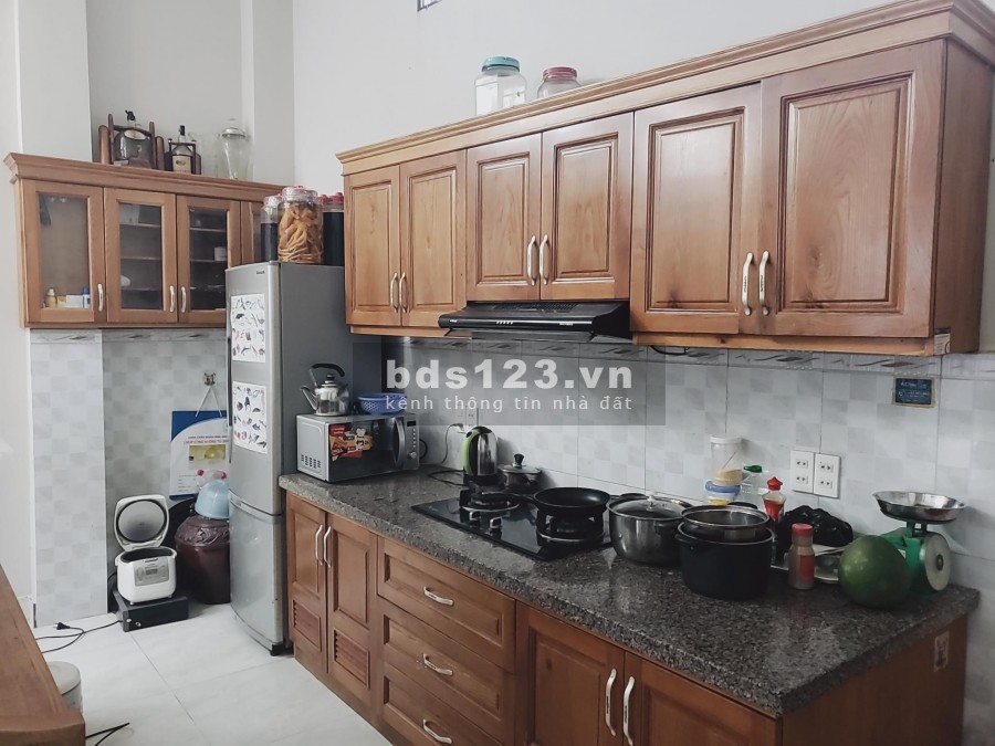 Bán nhà gần công viên Tầm Vu, Quận Bình Thạnh diện tích 5x9, 4 lầu, 4 phòng ngủ