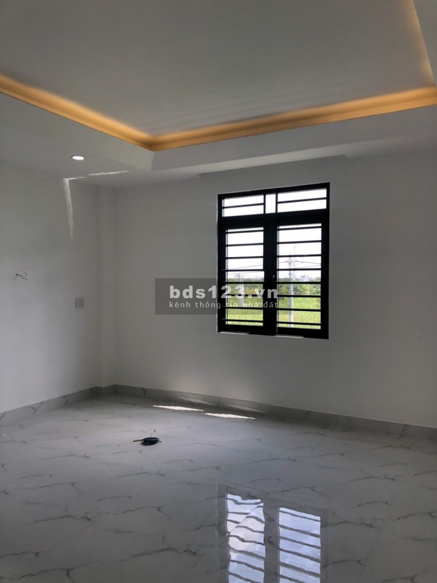 Nhà phố KĐT South Wave, sổ hồng riêng MT đường Lê Văn Lương, 1 trệt 2 lầu, dt 80m2