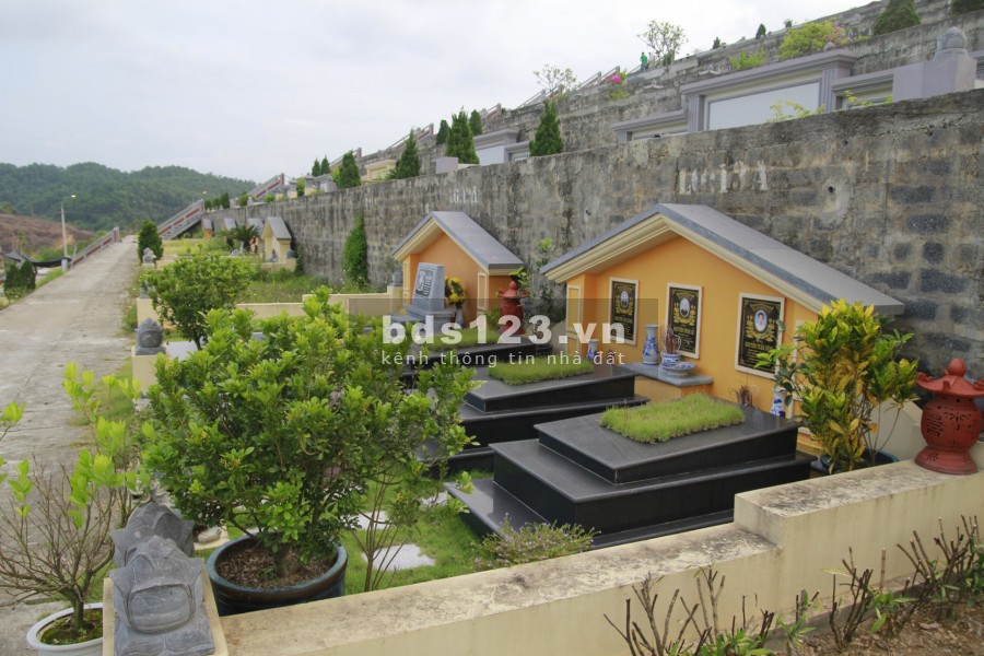 Bán đất nghĩa trang Lạc Hồng Viên Hòa Bình diện tích 100m2, lh 0965435666