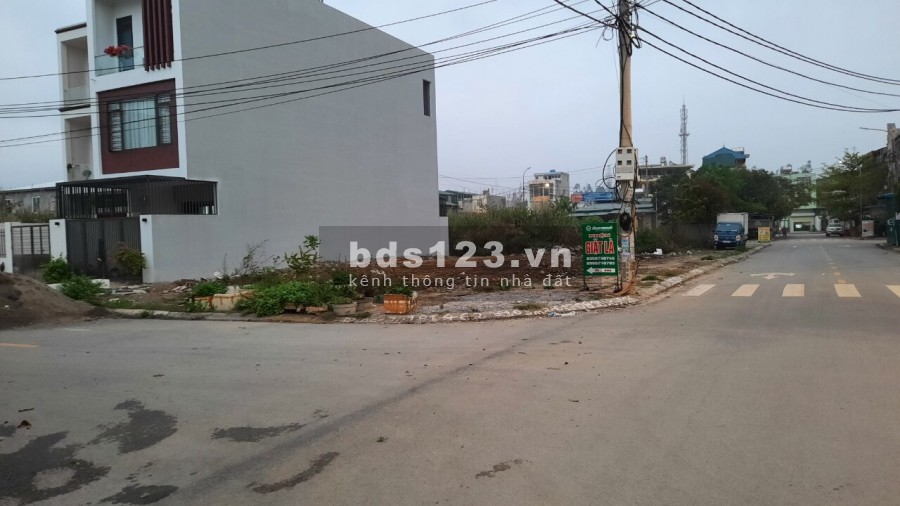 Ô góc ngã tư diện tích sử dụng 121m2 Thành Thắng Cao Xanh Hạ Long