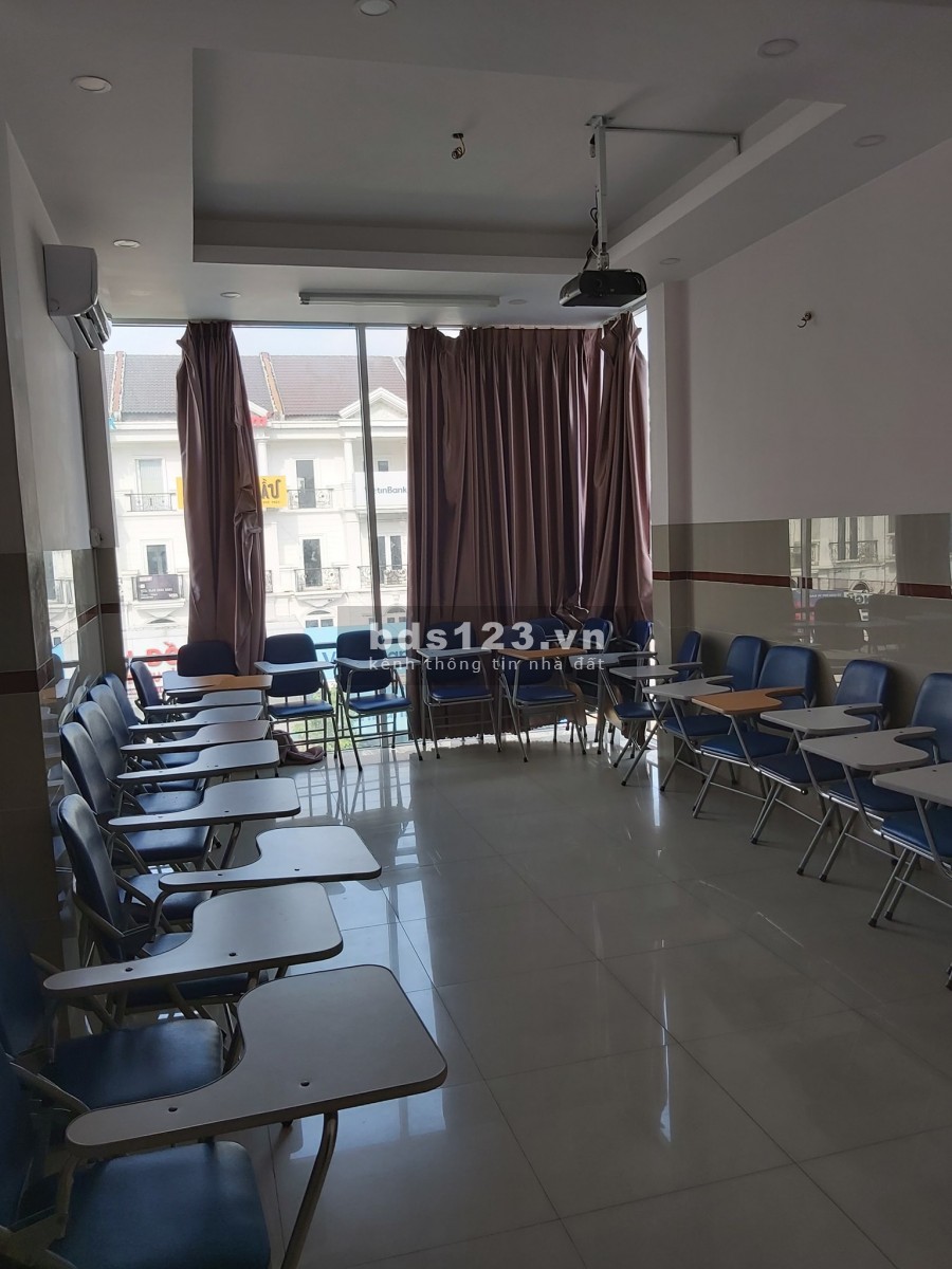 Bán mặt tiền Phan Huy Ích Phường 15 Tân Bình có giấy phép xây dựng hầm 7 lầu