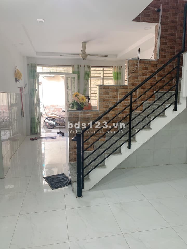 Nhà nhỏ xinh giá Yêu Thương, Full tiện ích ngay Bệnh viện Quận 12 đường Dương Thị Mười