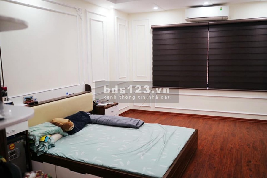 Nhà nguyên căn đẹp phố Tôn Đức Thắng, dt 60m2, 5 tầng, ô tô chờ thang máy, ô tô đỗ cửa