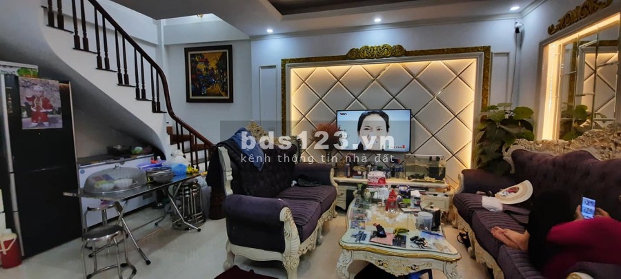 Bán nhà đẹp Xuân Đỉnh, tặng nội thất Hoàng Gia, ngõ thông, dt 34m2, 5 Tầng, giá bán 3.15 tỷ